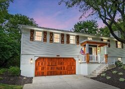 Pre-foreclosure in  Woodfield Pl Dayton, OH 45459