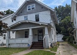 Pre-foreclosure in  Wildwood Ave Akron, OH 44320
