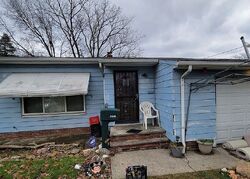 Pre-foreclosure in  DUNHAM RD Maple Heights, OH 44137
