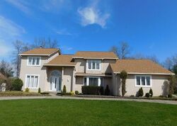 Pre-foreclosure in  Lassiter Dr Cleveland, OH 44143