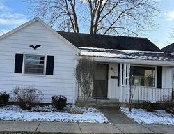 Pre-foreclosure in  Larkins St Findlay, OH 45840