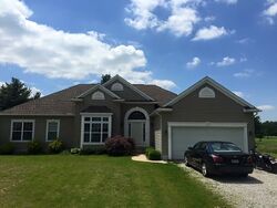Pre-foreclosure in  Biscayne Dr Mansfield, OH 44903