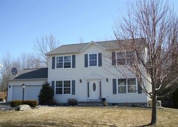 Pre-foreclosure in  MICHELLE DR Clifton Park, NY 12065