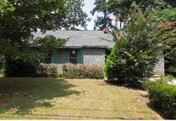 Pre-foreclosure in  CREEKFORD DR Lithonia, GA 30058