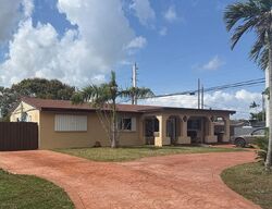  W 14th Ave, Hialeah FL