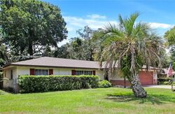 Pre-foreclosure in  Colomba Rd Debary, FL 32713