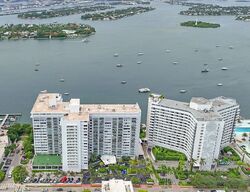 Pre-foreclosure in  West Ave  Miami Beach, FL 33139