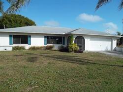 Pre-foreclosure in  SW TRAFALGAR PKWY Cape Coral, FL 33991