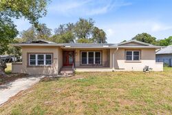 Pre-foreclosure in  SOMBRERO AVE Apopka, FL 32703