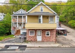 Pre-foreclosure in  High St Naugatuck, CT 06770