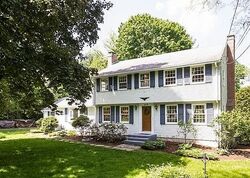 Pre-foreclosure in  Duncaster Rd Bloomfield, CT 06002