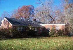 Pre-foreclosure in  COLEMAN RD Cheshire, CT 06410