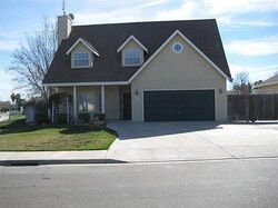 Pre-foreclosure in  Burlwood Ct Los Banos, CA 93635