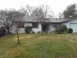 Pre-foreclosure in  Tracy Ln Auburn, CA 95603