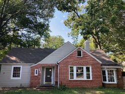 Pre-foreclosure in  Plymouth St Montgomery, AL 36106