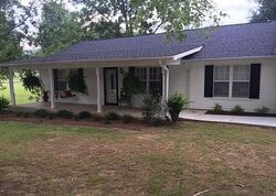 Pre-foreclosure in  Valley Dr Attalla, AL 35954