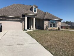 Pre-foreclosure in  Tralee Ct Foley, AL 36535