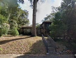 Pre-foreclosure in  Highpoint Dr E Mobile, AL 36693