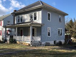  Albemarle St, Bluefield WV