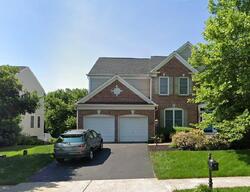 Pre-foreclosure in  Abingdon Pl Warrenton, VA 20187