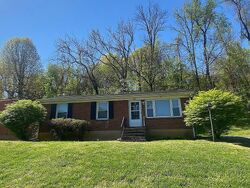 Pre-foreclosure in  Salem Tpke Nw Roanoke, VA 24017