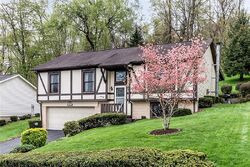 Pre-foreclosure in  Valley Circle Dr Charleroi, PA 15022