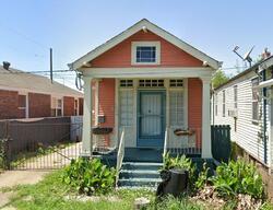 Pre-foreclosure in  BARTHOLOMEW ST New Orleans, LA 70117