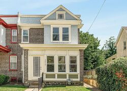 Pre-foreclosure in  N Washington St Wilmington, DE 19802