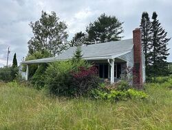  Golden Grove Ln, Freeport ME
