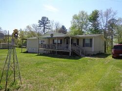 Pre-foreclosure in  Blue John Rd Burnside, KY 42519