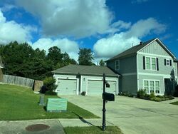 Pre-foreclosure in  Old Cahaba Pkwy Helena, AL 35080