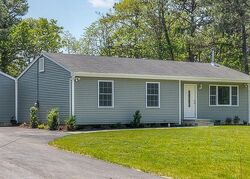 Pre-foreclosure in  Copley Pl Bayville, NJ 08721