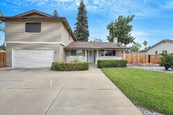 Pre-foreclosure in  Hartley Way Yuba City, CA 95991