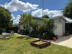 Pre-foreclosure in  FROST DR Woodland, CA 95695