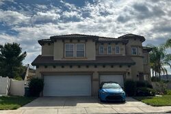 Pre-foreclosure in  Kimberly Ct Lake Elsinore, CA 92532