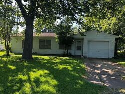 Pre-foreclosure in  Muriel St La Marque, TX 77568