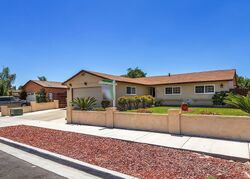 Pre-foreclosure in  Flora Dr Oceanside, CA 92057