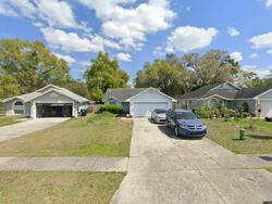 Pre-foreclosure in  Meritmoor Cir Orlando, FL 32818