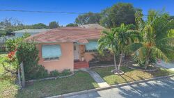 Pre-foreclosure in  N K St Lake Worth, FL 33460
