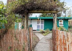 Pre-foreclosure in  Naomilawn Dr SW Lakewood, WA 98498