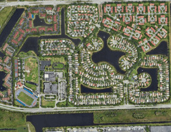Pre-foreclosure in  SW 106th Ave Hollywood, FL 33025