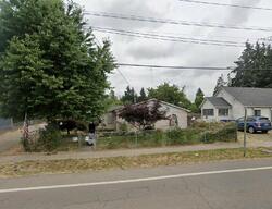 Pre-foreclosure in  Alder Dr NE Salem, OR 97303