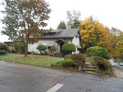 Pre-foreclosure in  Winter St SE Salem, OR 97302