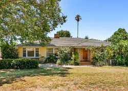  Shadow Grove Rd, Pasadena CA