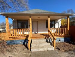  W Maple St, Walla Walla WA