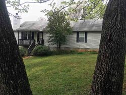 Pre-foreclosure Listing in Jonquil Rd RUCKERSVILLE, VA 22968