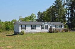  Motley Rd, Chatham VA