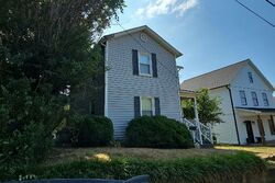  Grove St, Bedford VA