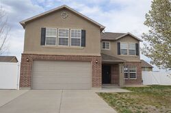 Pre-foreclosure in  W HEATH BLAYDE CIR Herriman, UT 84096