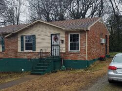 Pre-foreclosure in  Forest St Clarksville, TN 37040